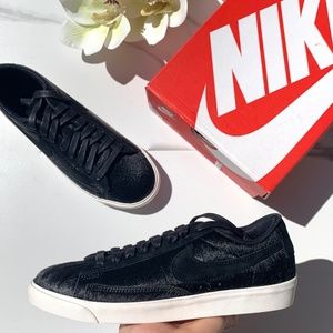 Nike | Blazer Low LX *Pony